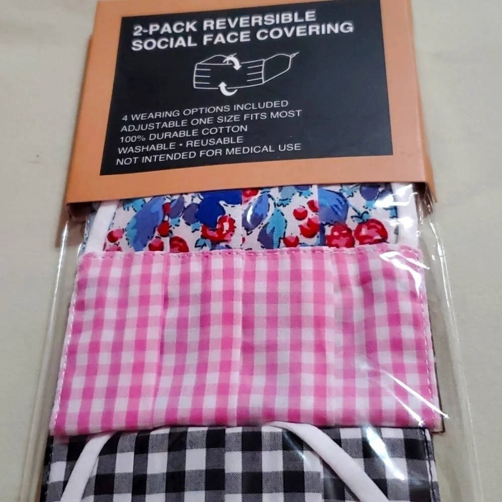 🍋NWT 2 PACK REVERSIBLE FACE MASK